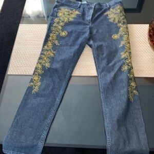 Beautiful jeans like new 98%cotton not stretchy , skinny jeans, size 12 JR
